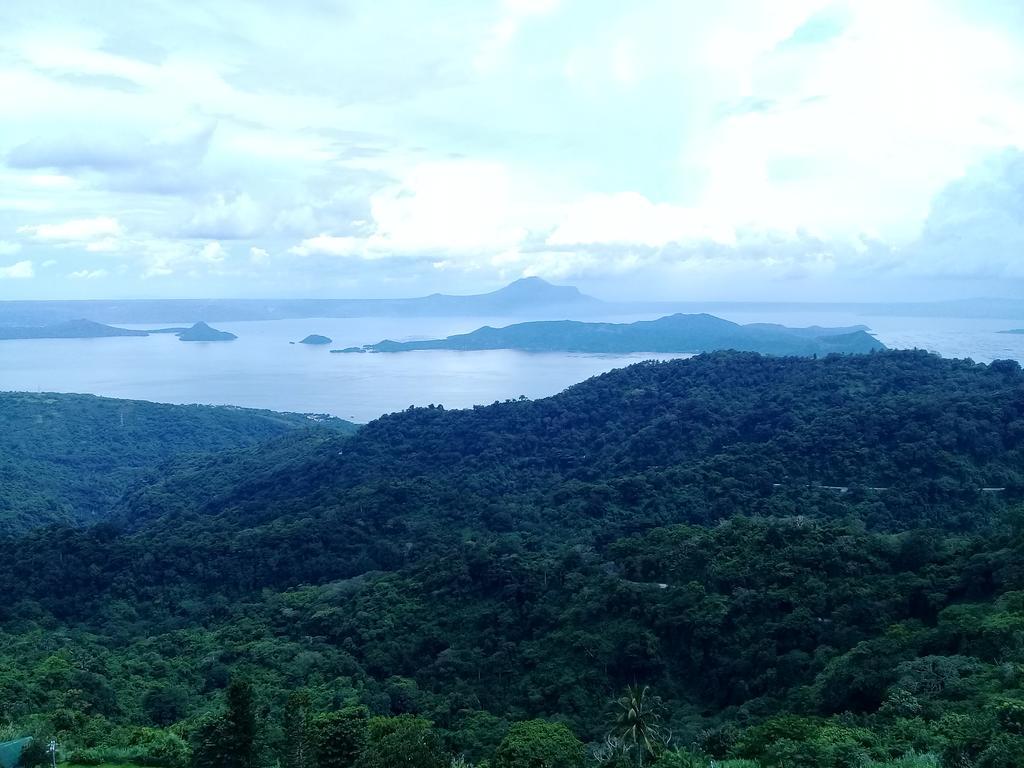 Migs Place At Tagaytay Prime تاجيتاي المظهر الخارجي الصورة